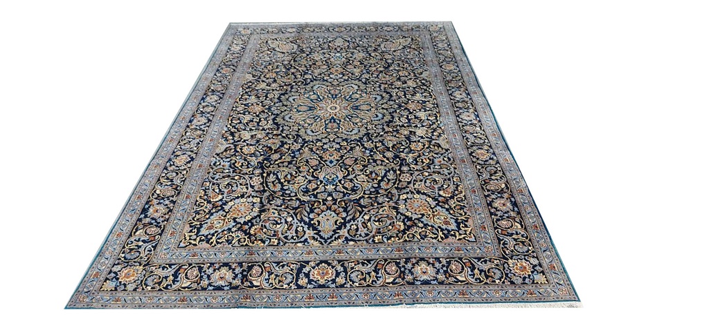 1822 Kashan 16.9 x 10.4ft.